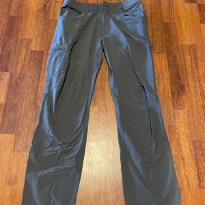 Patagonia Quandary Regular Fit Cargo Hiking Pants